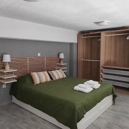 Oliva Loft Apartment Ermoupoli Exterior photo